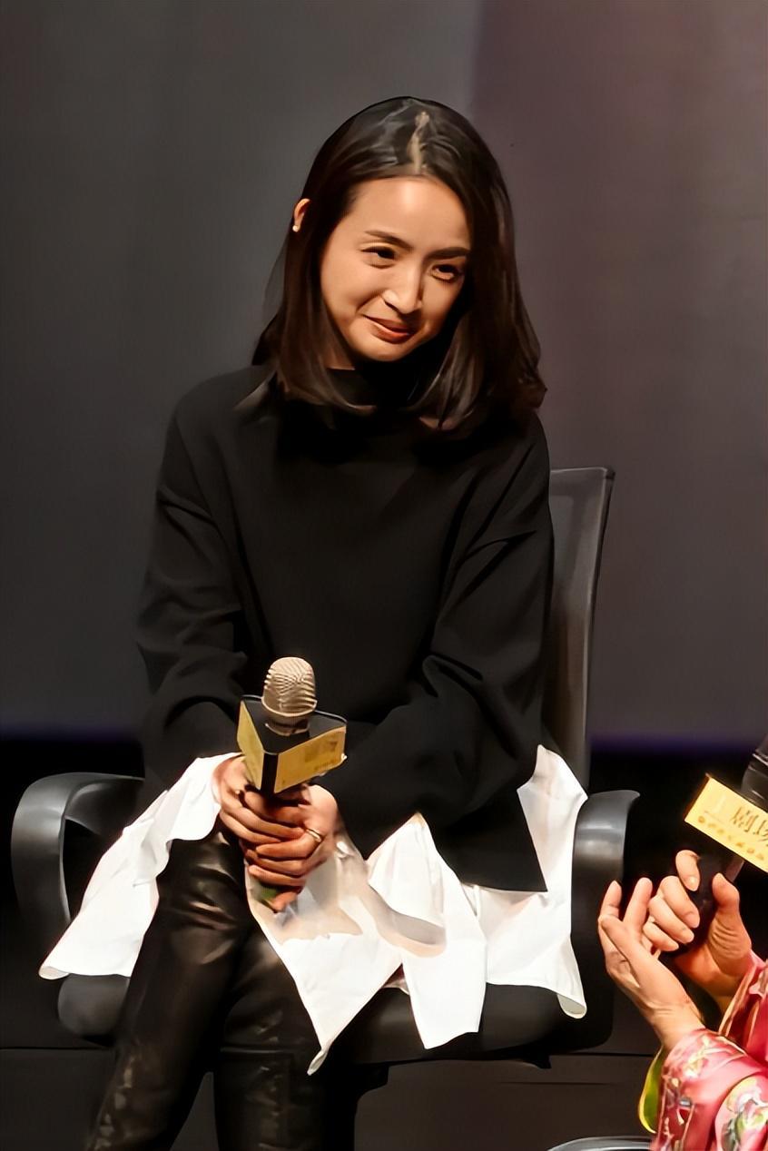 老戏骨上海再聚首，李立群满脸痘坑，金士杰干瘪，林依晨板牙抢镜